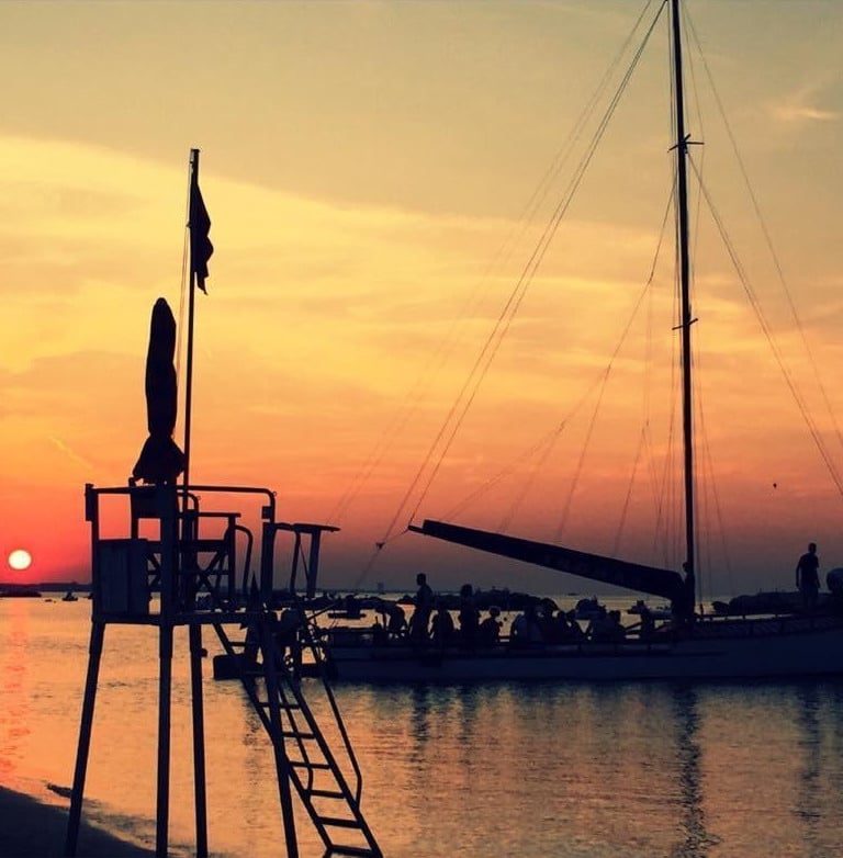 Tramonto in barca, emozioni in barca con Thomas Cattolica