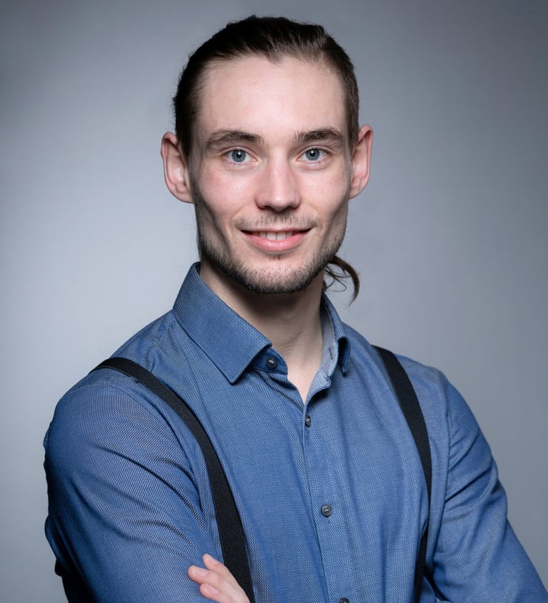 A portrait of trainer Miles Delwig