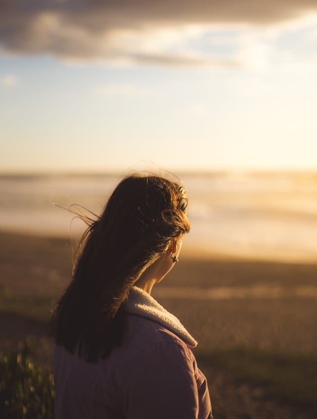 Eine Frau erhält eine neue Perspektive