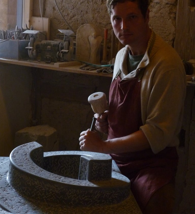 Steinmetz Bildhauer Burkhard Schmidt