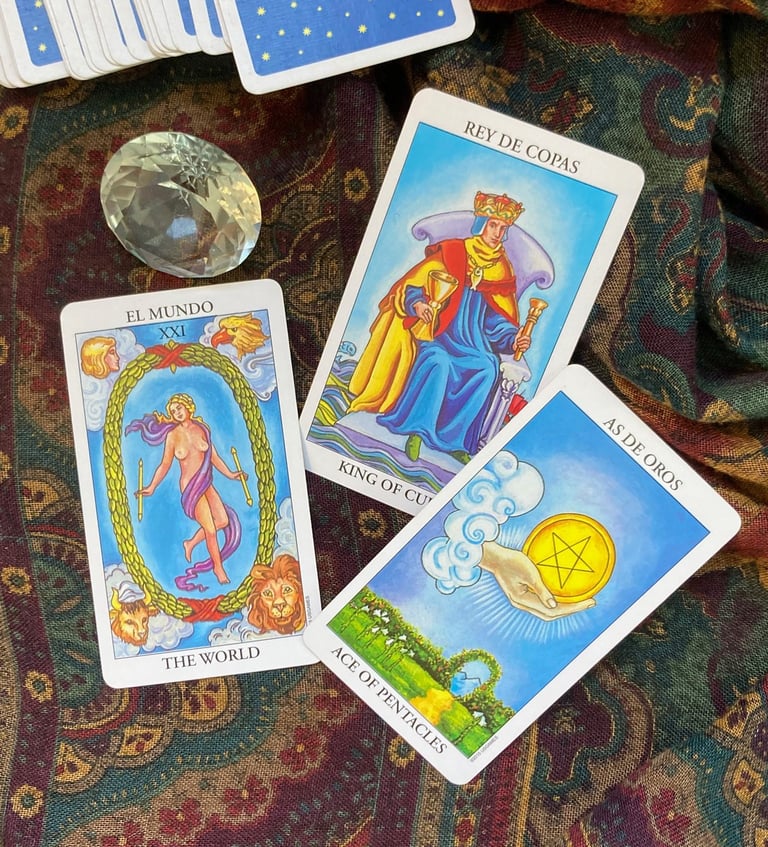 lectura de tarot terapéutico con alvaro castro astrólogo