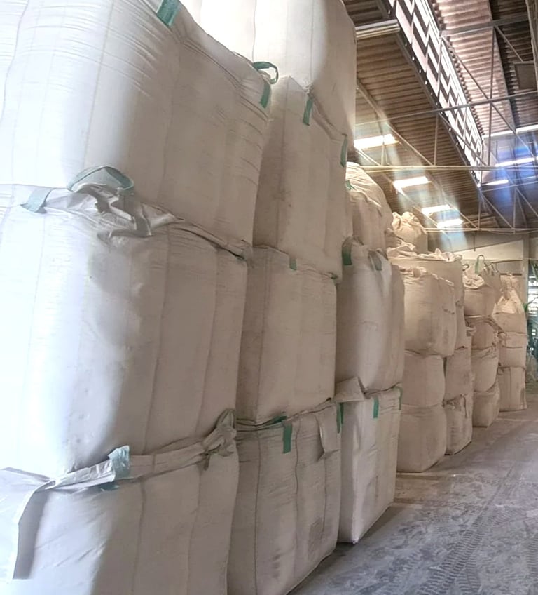 แป้งมันสำปะหลัง แป้งตกเกรด แป้งกวาดพื้น CASTECH แป้งทำถ่าน ถ่านอัดแท่ง แป้งทำไม้อัด กล่องกระดาษ