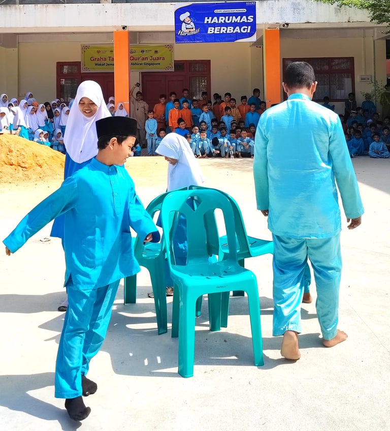 SD Juara Batam Harumas Berbagi PT Usaha Kiat Permata CSR