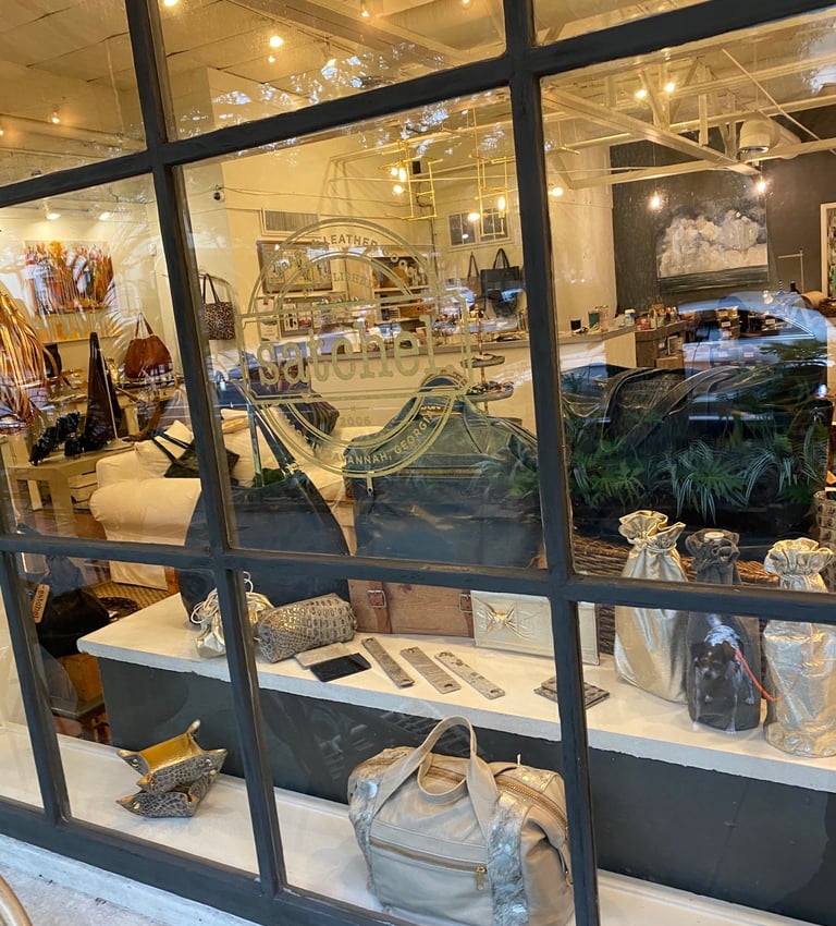 Hand Warming in Savannah near hand bags