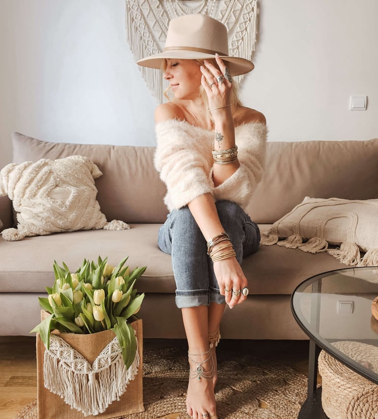 boho girl with macrame elements