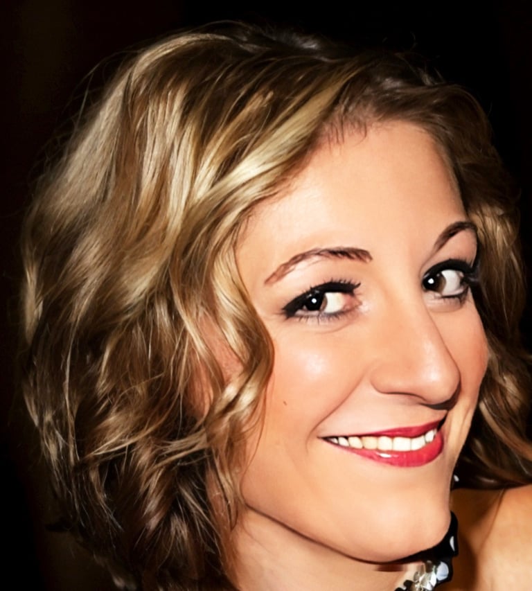 Elissa Savage Author