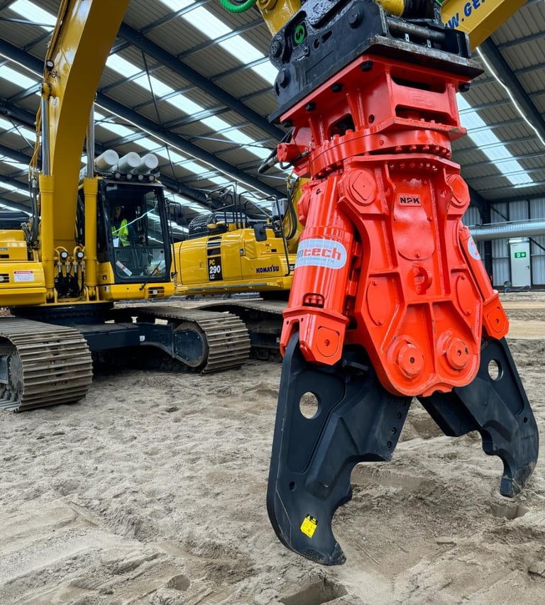 NPK CONCRETE CRUSHER