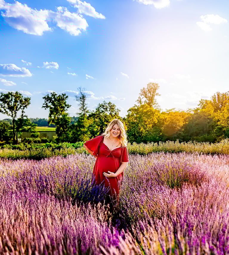 Lancaster PA Maternity Photographer. Lancaster PA Maternity pictures. Hershey PA Maternity Photographer