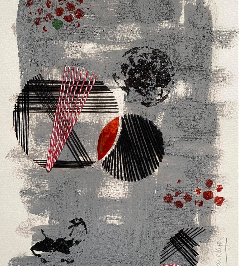 Œuvre d'art grise rouge noire et verte  sur papier 