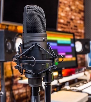 a microphone and a microphone in a recording studio