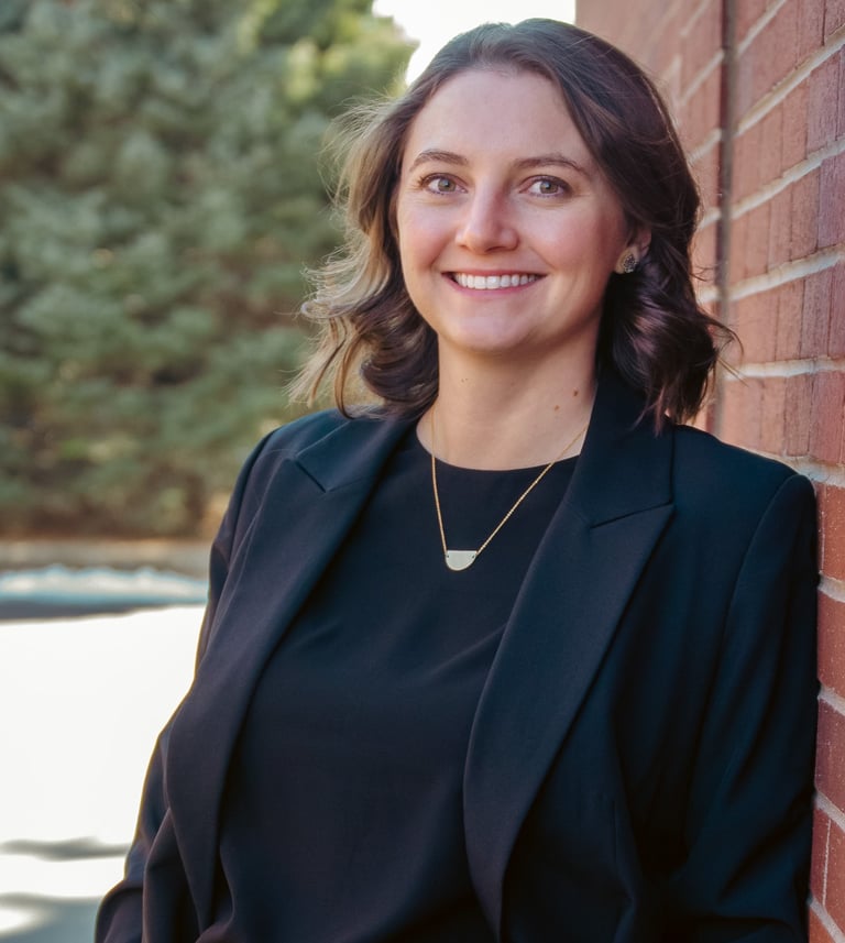 Dr. Michelle Mitchell, Optometrist at Edge Optics who speaks Spanish