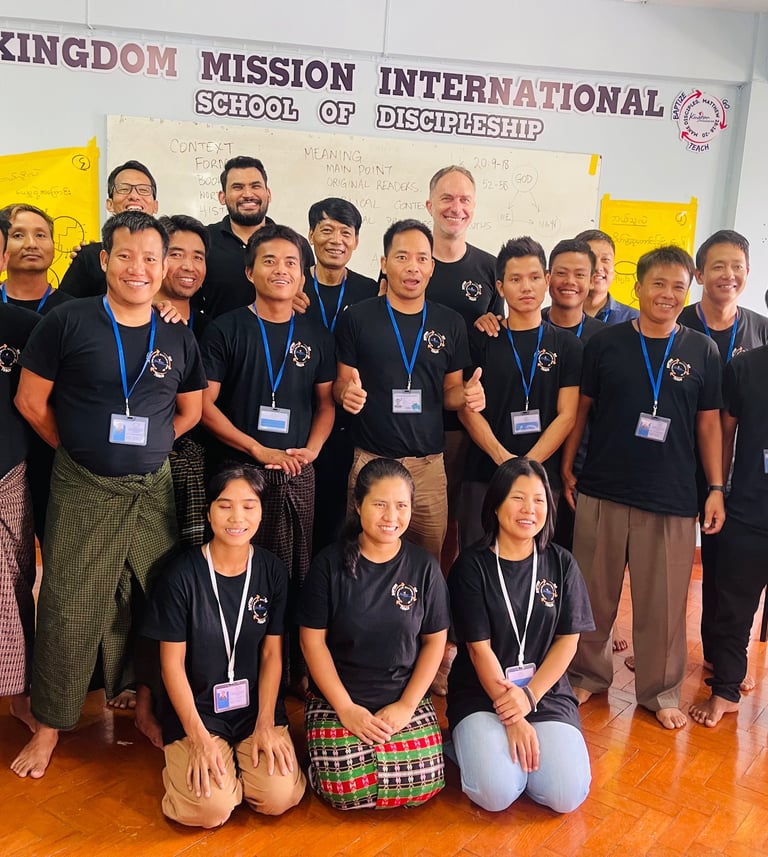 Bible training in Maesai, Training Pastors and leaders in Maesai, Myanmar pastors and leaders training 