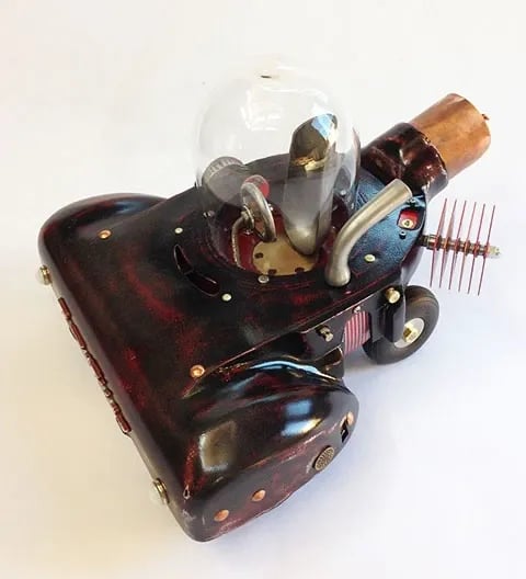 Found object spaceship sculpture named Road King by artist Tal Avitzur, image 2.
