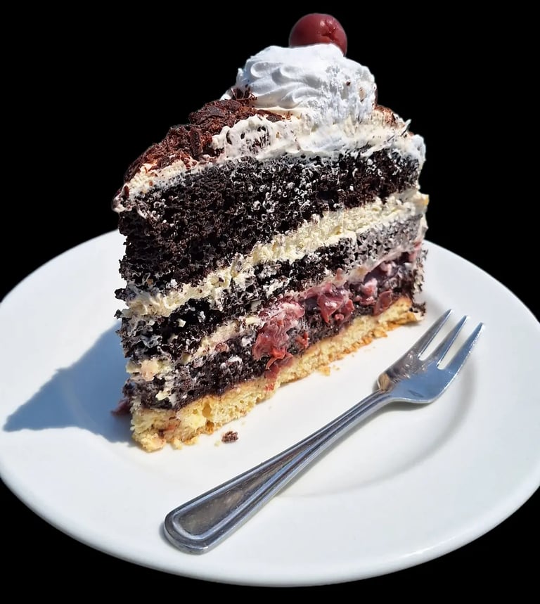 Schwarzwälder Kirschtorte 1877 Doughnut bar cafe Swakopmund