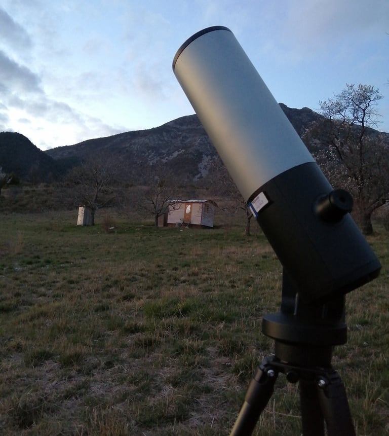Balade a l'oeil et aux instruments dans le ciel pur des Baronnies Provençales