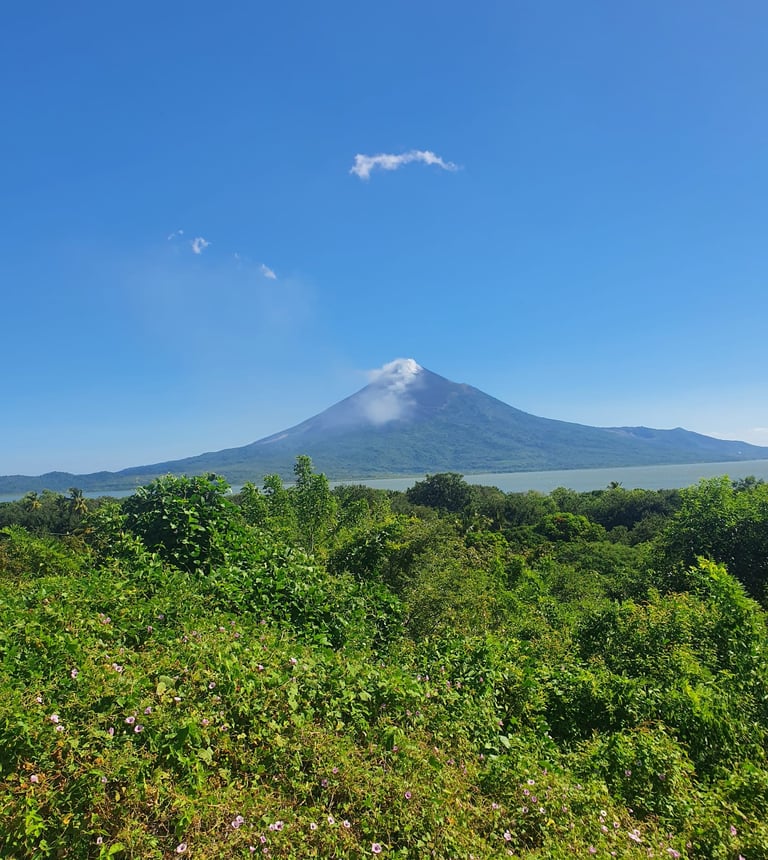 Momotombo | Leon, Nicaragua | The Original Tours