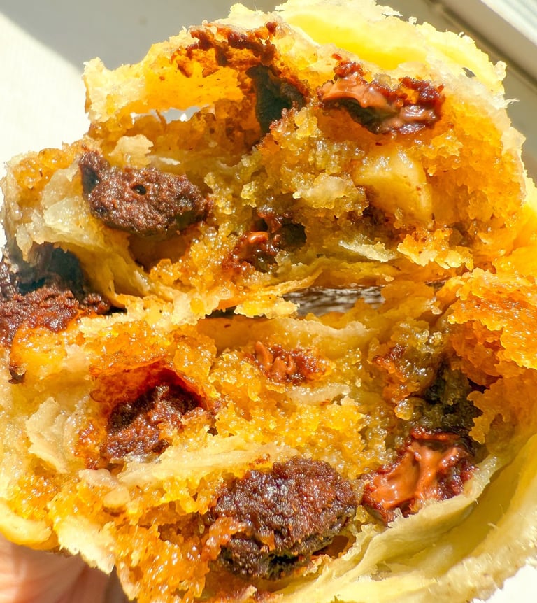 chocolate chip rugelach cookie (roogkie) cross section