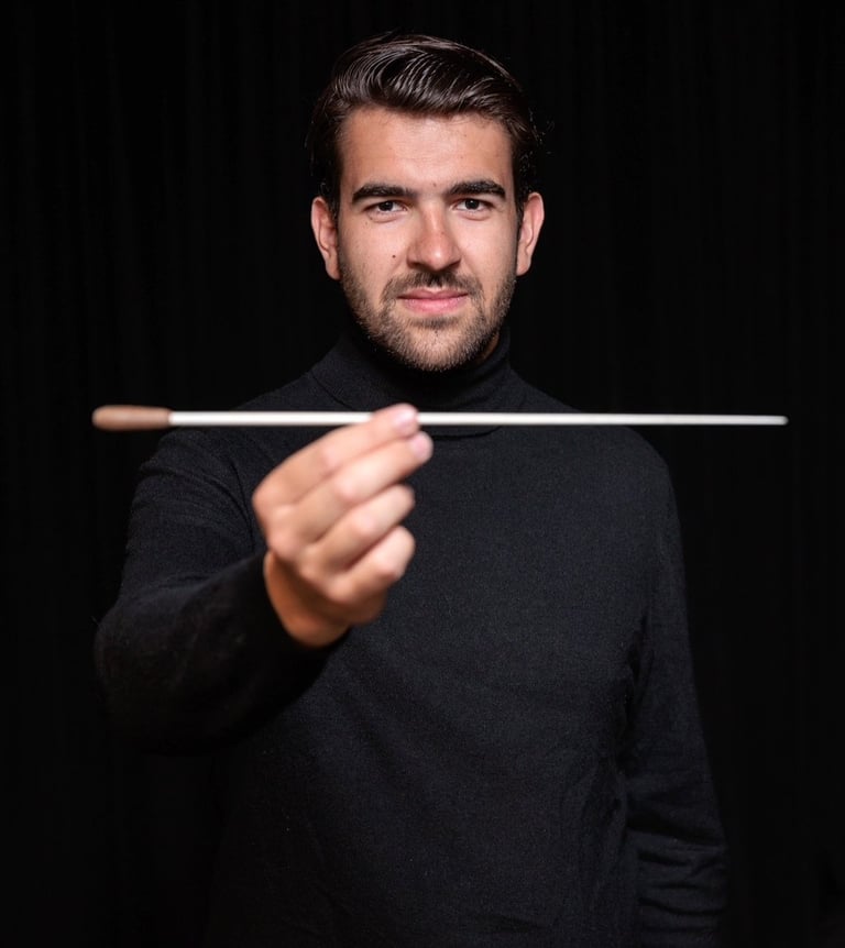 A profile picture of the conductor David Daubenfeld