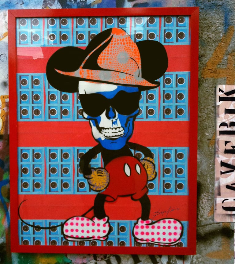 As criações de Sérgio Astral para a marca Cavérik na plataforma OpenSea