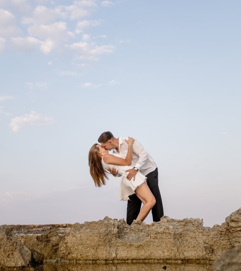 couples photoshoot in Malta with natural light at Qawra seaside