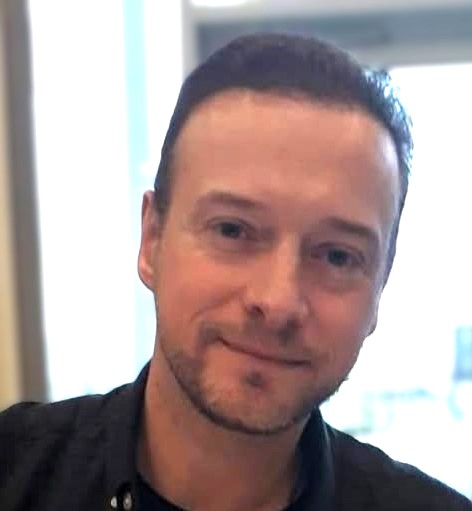 Comic artist David Paternoster
