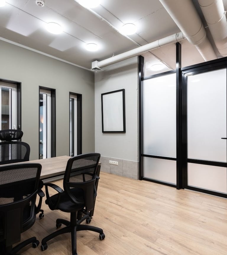 Light construction office fit-out