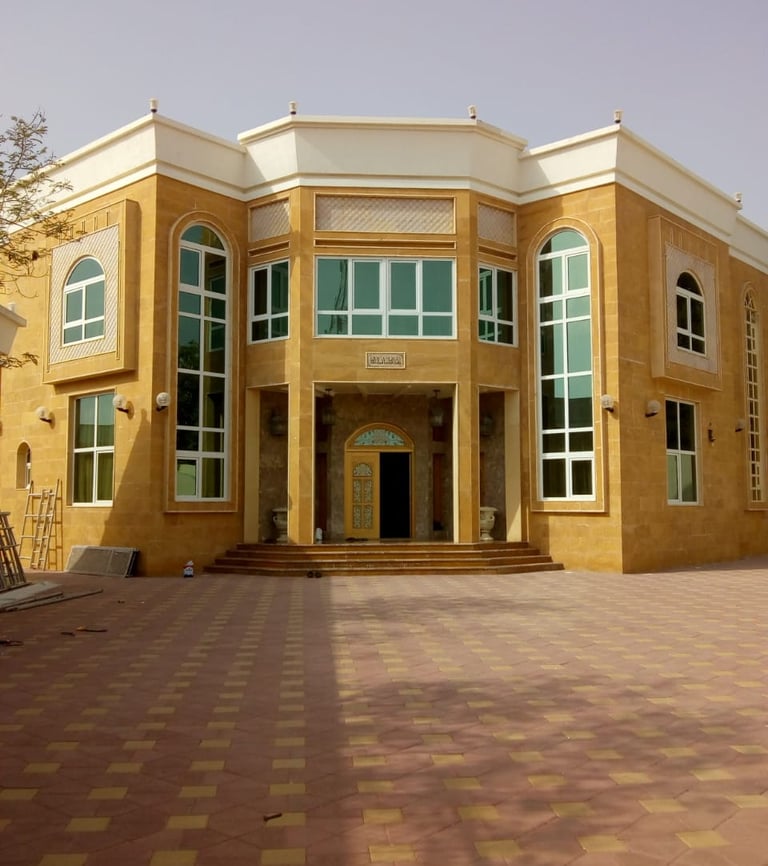 أبواب ألمنيوم زجاجية حديثة