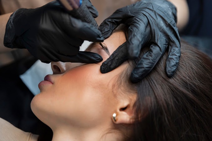 Permanent Make-up Powder brows Ablauf Behandlung Microblading Augenbrauen in der Nähe Linz