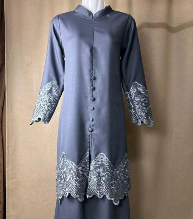 Baju Kurung Lace Como Crepe