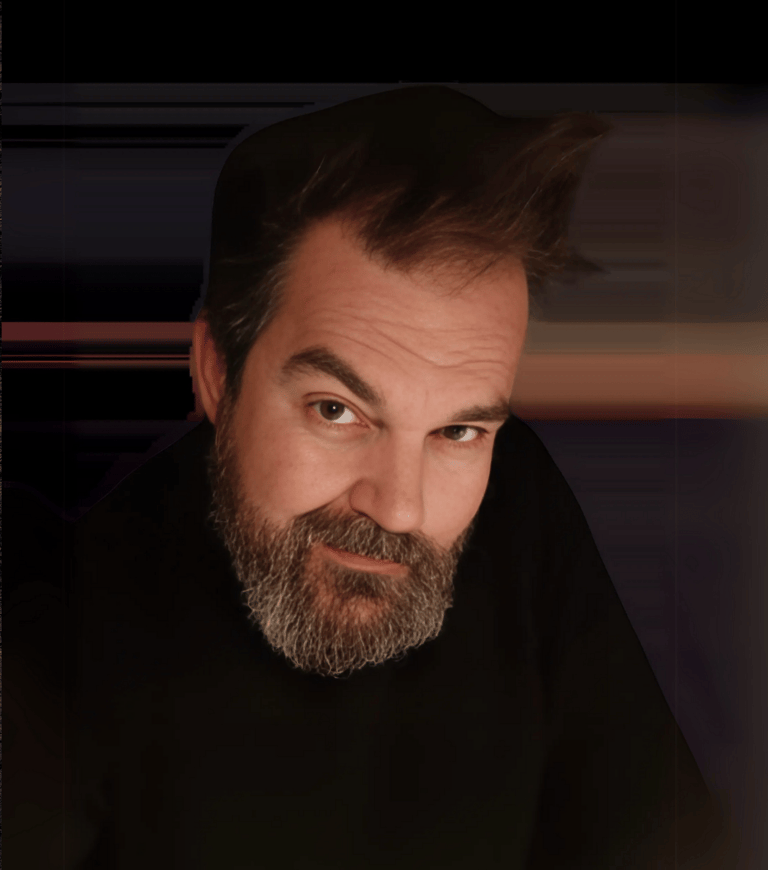 guionista, Rodrigo Martín Antoranz, Madrid, Aída, Asuntos Internos