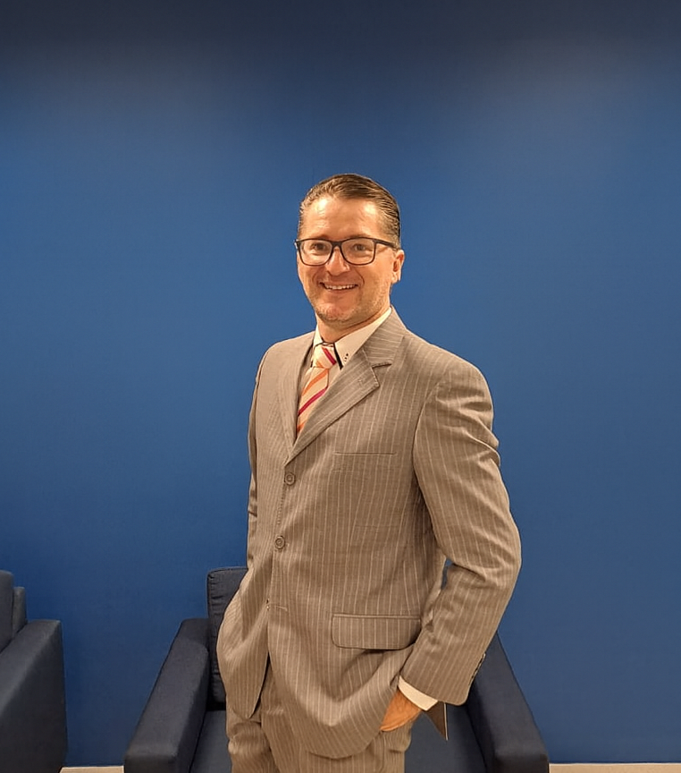 professor-silvio-marques-garcia