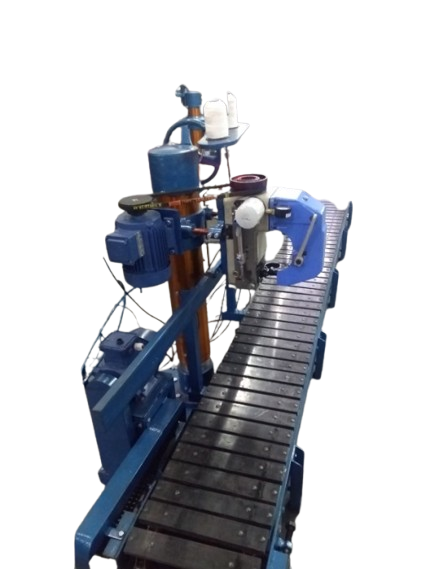 Heavy-duty Fischbein bag closer with integrated conveyor support