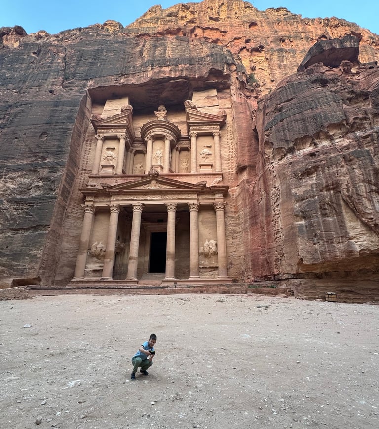petra treasury with kids in one day
