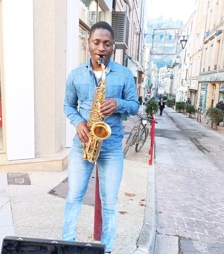 A cool busker.