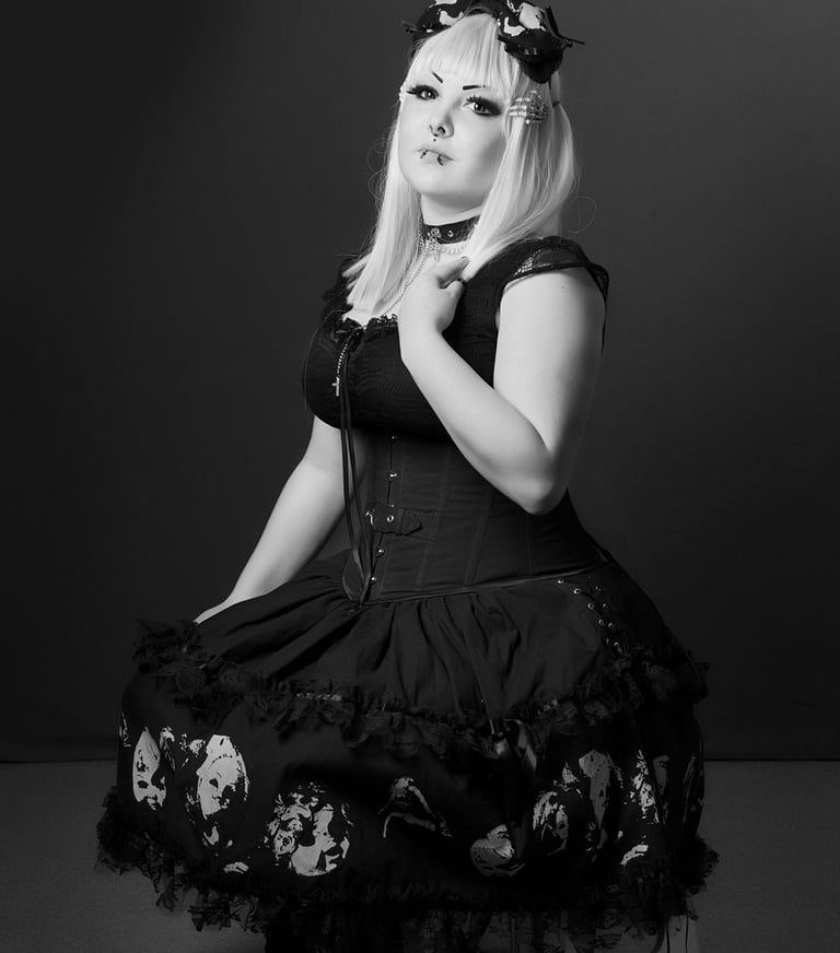 horror dolls gothic lolita dress photoshoot