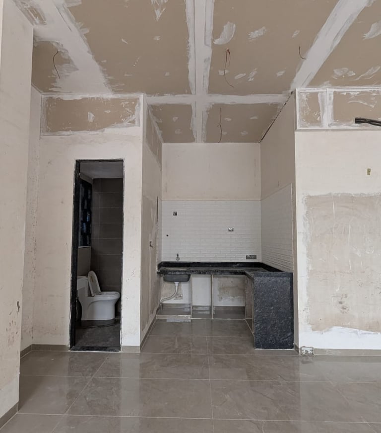 Open-plan commercial office space with natural light available for long-term lease Sion