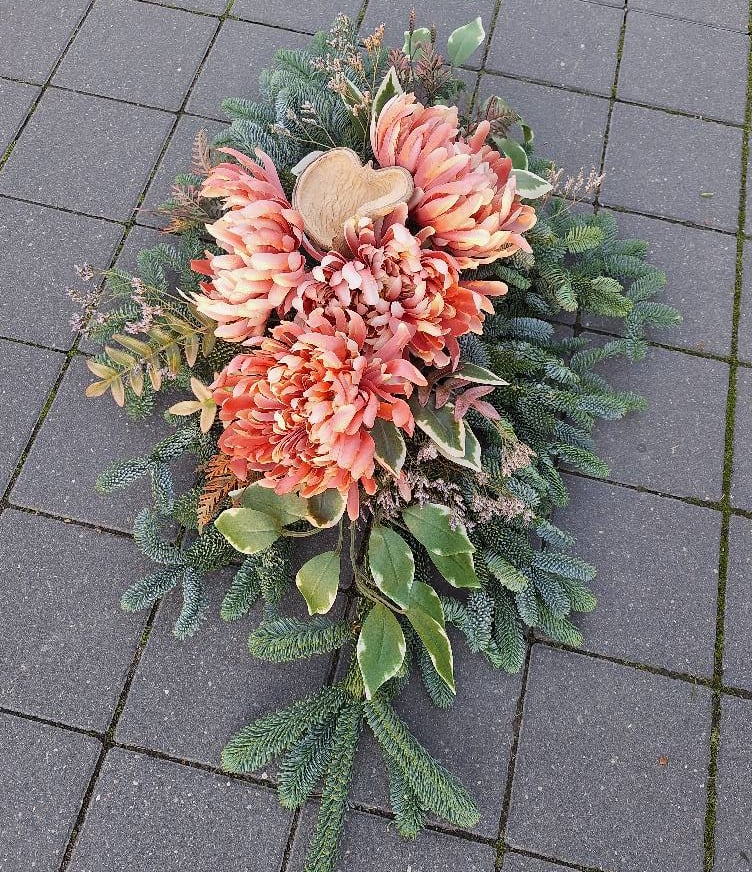 Vėlinių puokštės Panevėžyje. "RP Design"