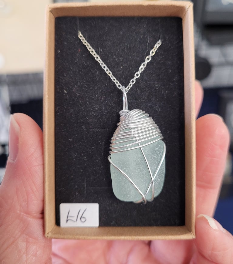 Jane Carpenter seaglass pendant