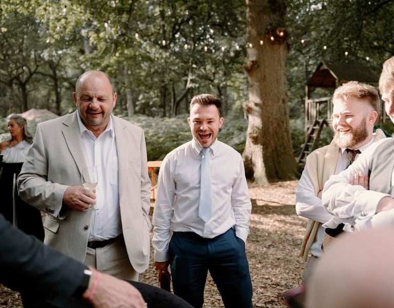 entertainment at wedding