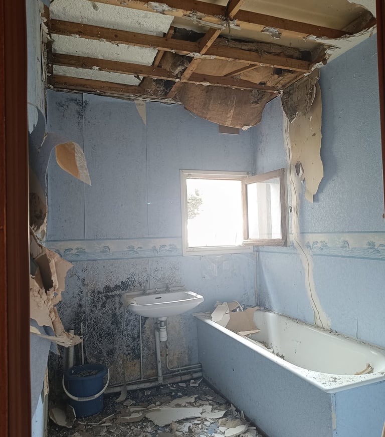 Salle de bain avant rénovation à Béthune