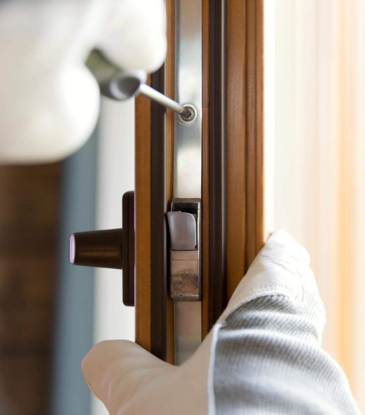 montaj ve detay kontrol yapılan pencere sistemleri