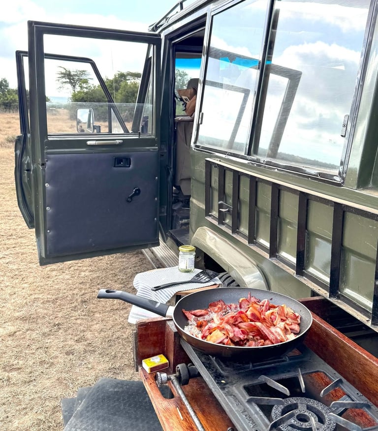 Solio Lodge Kenya bush breakfast