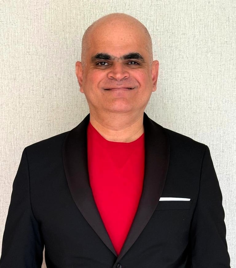 Doctor Dr. Praveen Prabhakar from Laxmi Hospital
