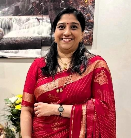 Doctor Dr. Deepa Shastri from Laxmi Hospital