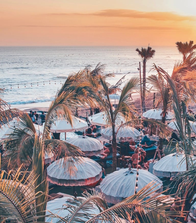 The Lawn Beach Club