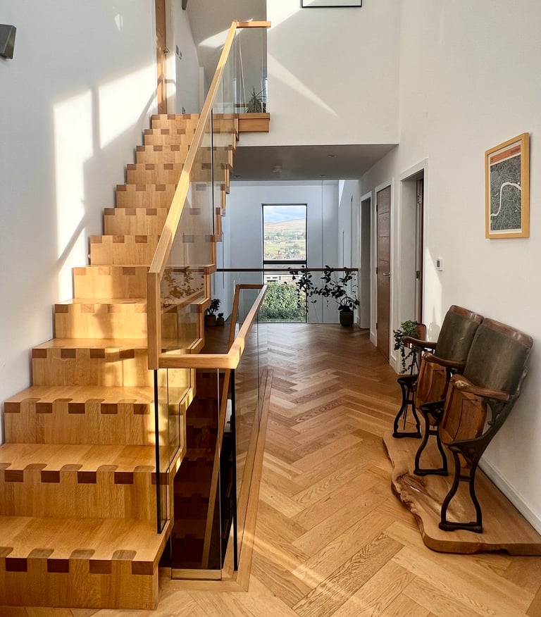 oak-staircase
