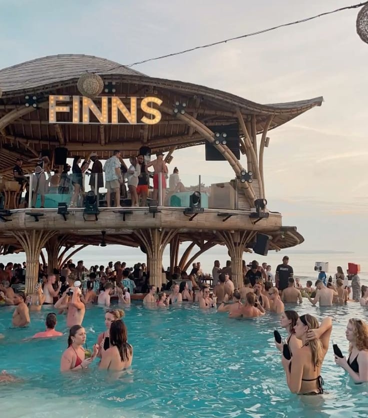 Finns Beach Club
