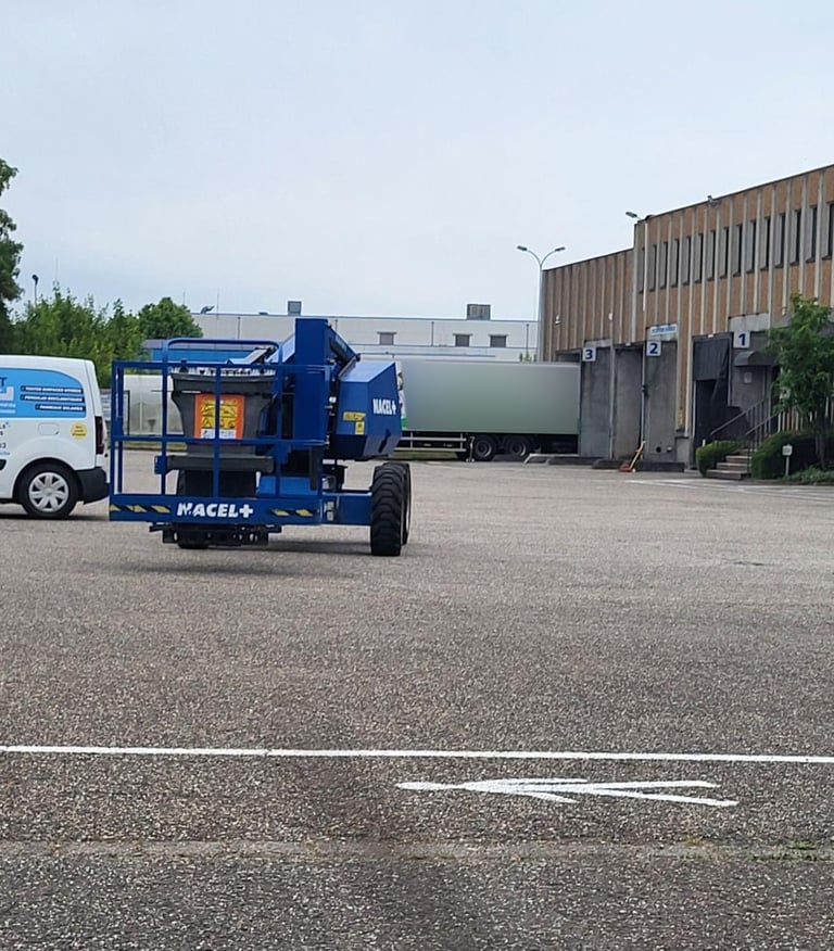 Prestations professionnelles par DV NET : Nettoyage des vitres d’une usine sur Obernai