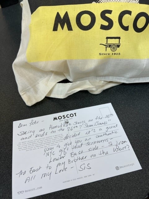 New York Shannon Falk Gifts to Peter Willitts in Oregon