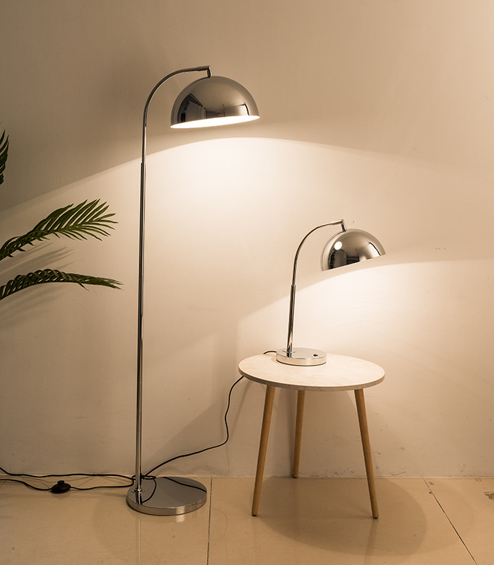 MNK-FL177 Chrome color round and simple design floor lamp